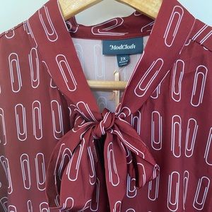 ModCloth Paperclip Blouse, 2X, burgundy